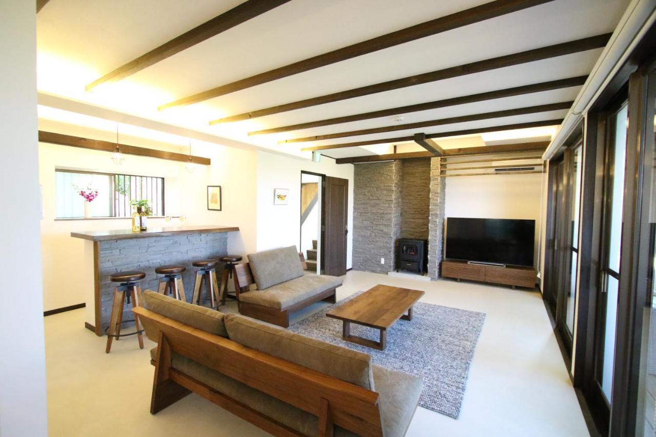 Villa オザッキー大室高原4丁目 Futo Esterno foto